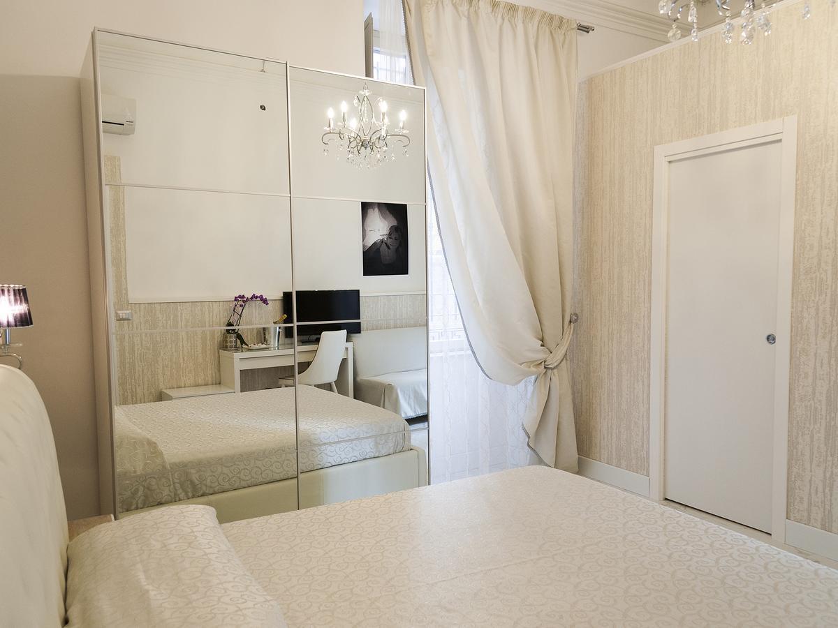Bed and Breakfast La Dimora Del Marchese Катания Экстерьер фото