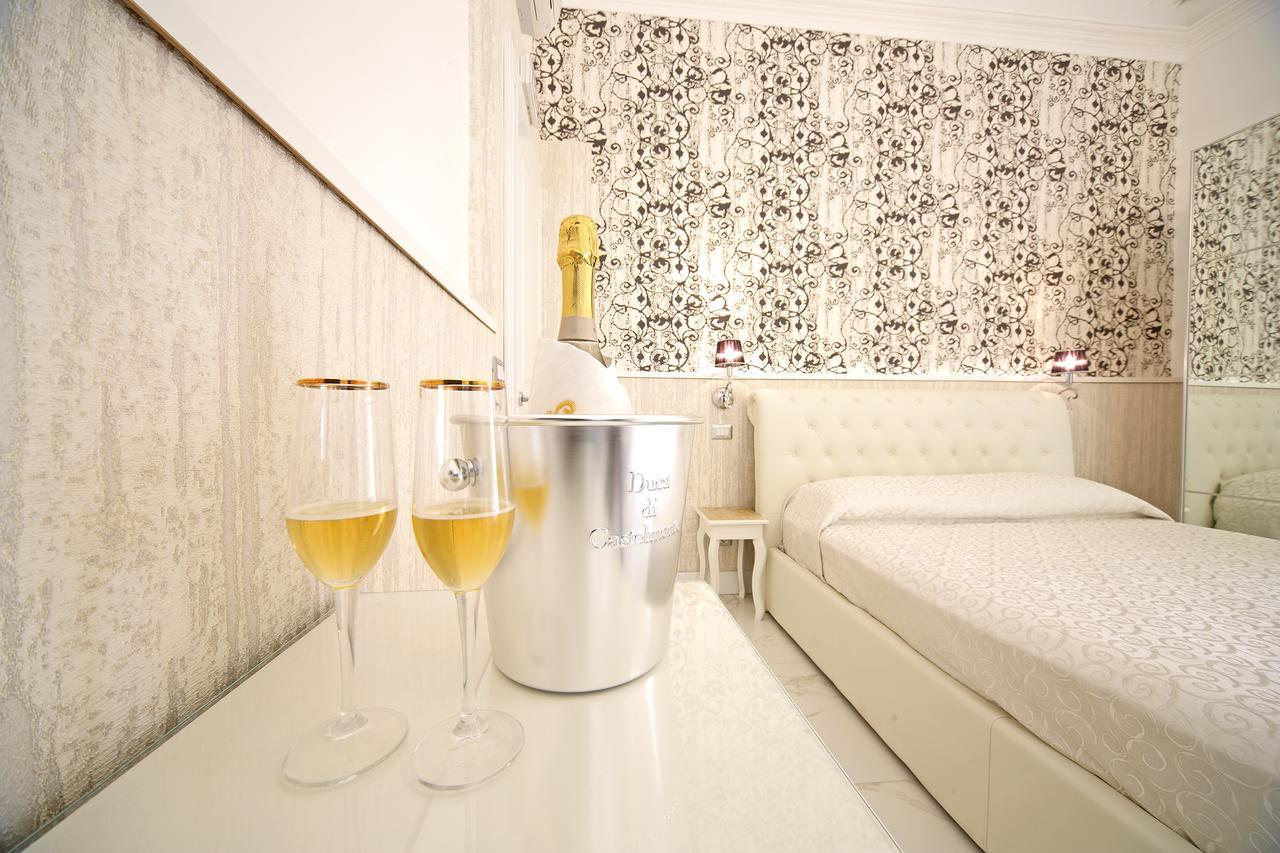 Bed and Breakfast La Dimora Del Marchese Катания Экстерьер фото